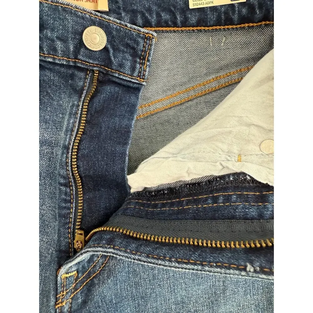 Levi's Premium Women Ribcage Bermuda High Rise Jeans Short Size 24 Blue NWT